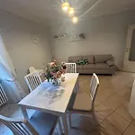 Апартаменты Casa Maria Giulia - Lovely With Garden
